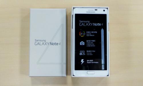 Samsung Galaxy Note4 con todos los accesorios - Imagen 2