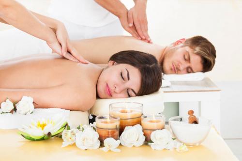 Brindamos el servicio de masajes relajantes a - Imagen 3
